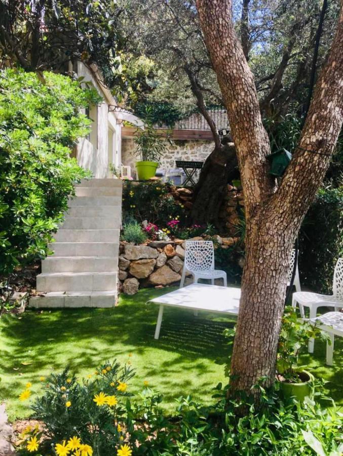 Appartement Lumineux Avec Terrasse Jardin Et Acces Piscine Villefranche-sur-Mer Ngoại thất bức ảnh